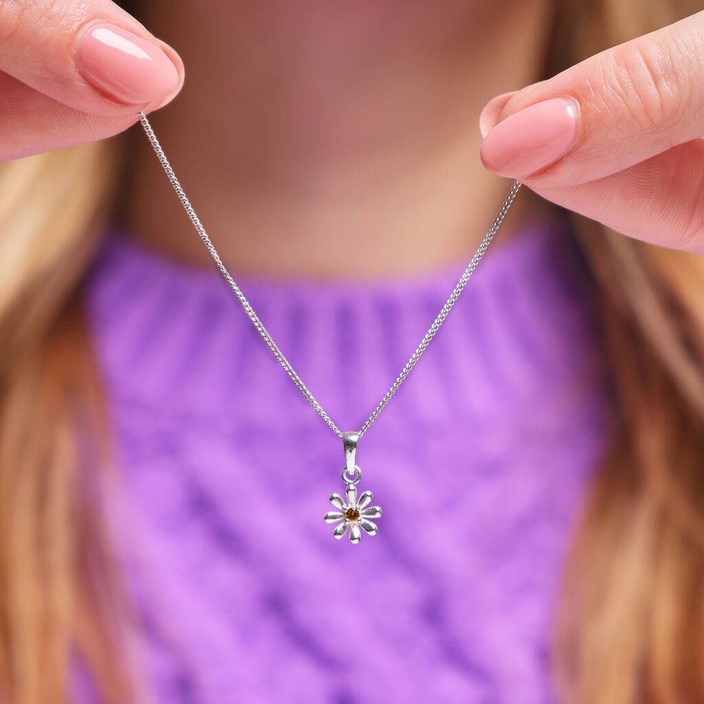 Sterling Silver Cubic Zirconia Daisy Flower Necklace