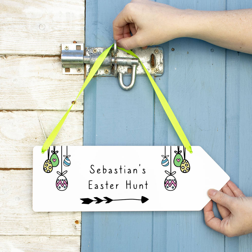 Personalised Easter Hunt Arrow Sign